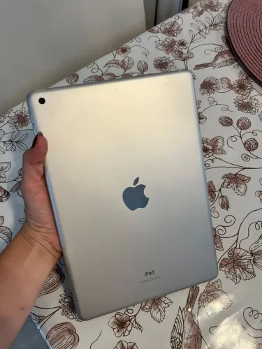     iPad 9ª Geração 64GB Wi-Fi Excelente Estado