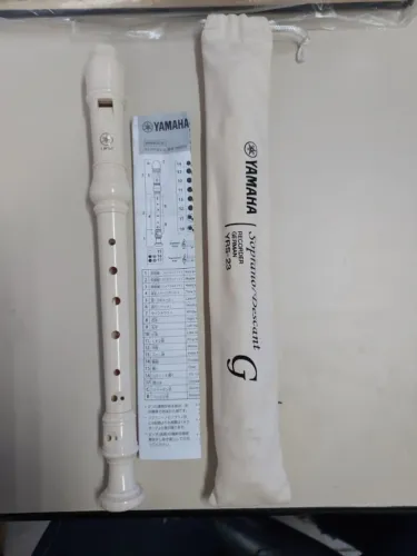 Flauta Doce Yamaha YRS-23