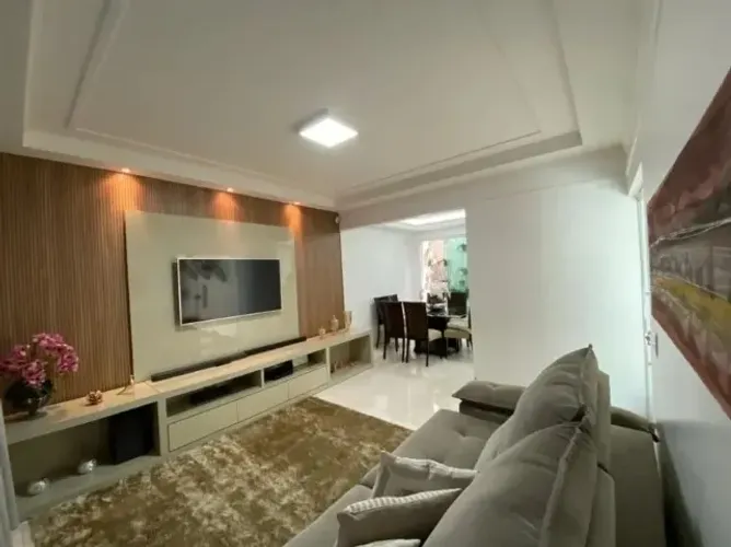Casa Com Piscina