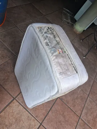 Vendo colchão de massagem top funcionando tudo normal
