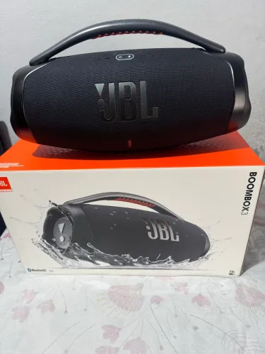 JBL boombox 3