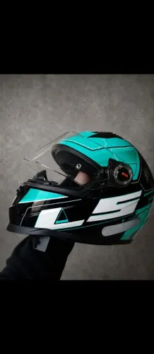 Capacete LS2 FF358 Ultra Verde água N° 58<br>Ótimo estado, semi novo com poucas marcas de uso