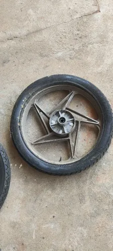 Rodas da Suzuki yes