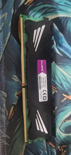 Memoria ddr4 4 GB 2400mhz KLLISRE
