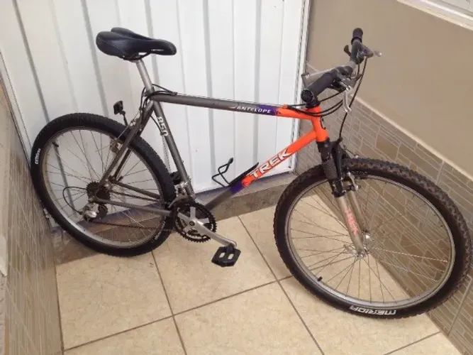 Bicicleta Trek aro 26 