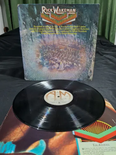 1 lp rick wakeman journey to the centre of the earth usado