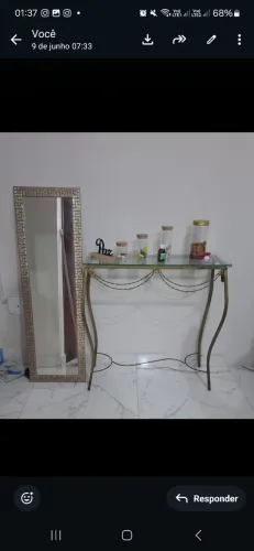 Mesa e aparador