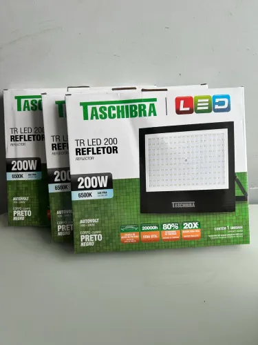 Refletores LED 200W Taschibra