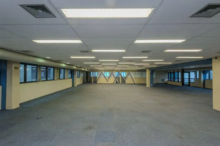 Andar corporativo para Locação no Vila Da Serra | 748 m ²
