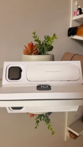 ? Apple Watch Series 10 GPS 42mm - Moderno, Elegante e Completo!