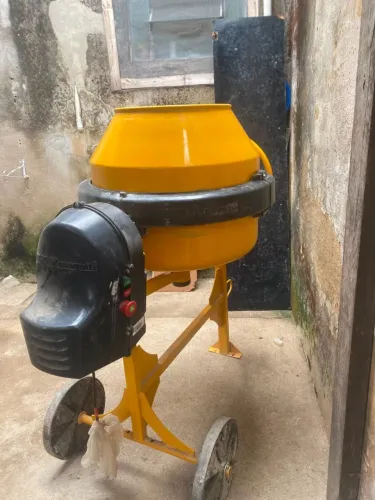 Betoneira menegotti 120 l