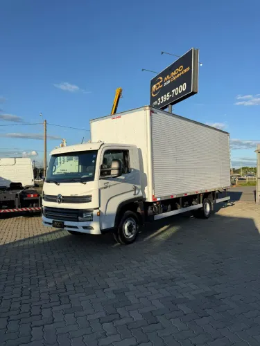 VW 9.170 2022 4X2 BAU FACCHINI NOVO BAIXO KM
