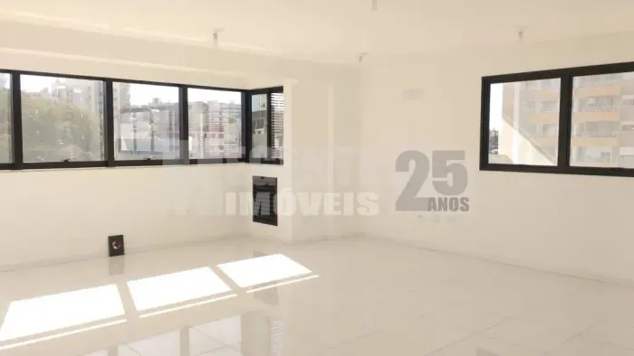 Sala comercial à venda no bairro Coqueiros em Florianópolis