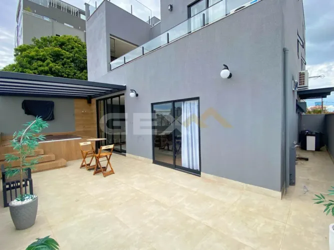 Casa à Venda com 3 Quartos no Bairro Santa Clara em Divinópolis MG.