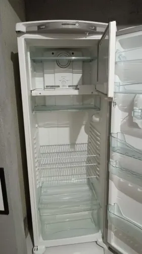 Geladeira Consul