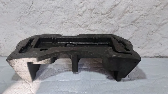 Isopor chave de roda Toyota Etios sedan 2013 a 2021 original 