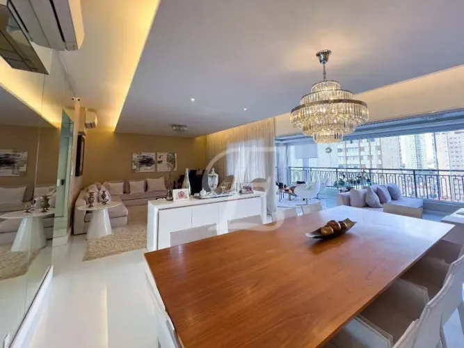 Apartamento com 4 quartos sendo 3 suítes para alugar, 250 m² por R$ 26.845/mês - Aclimação