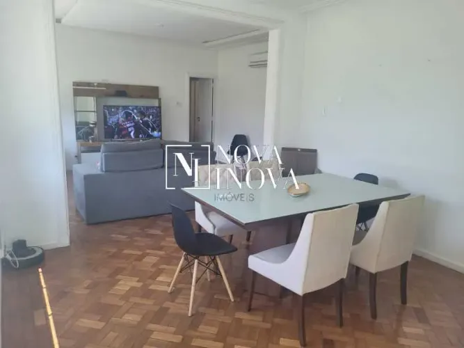 Apartamento : Padrão / Residencial / Copacabana