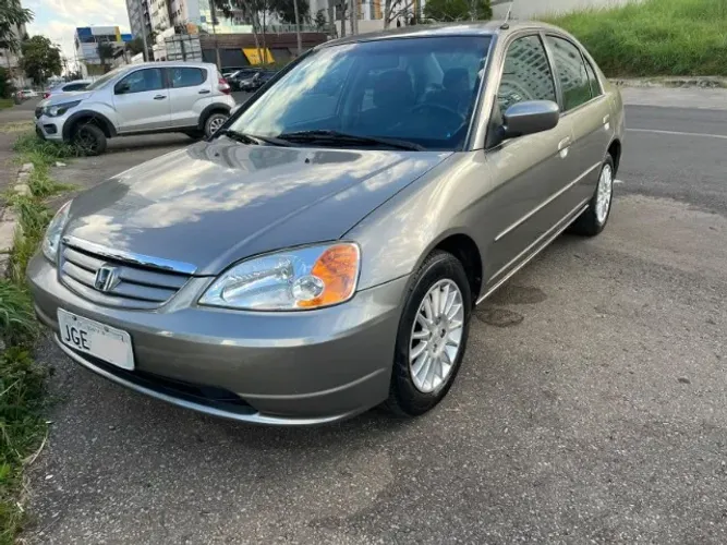 Honda Civic Sedan EX 1.7 16V 130cv Aut. 4P 2002