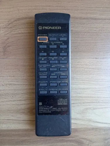CONTROLE REMOTO PIONEER CU-PDO48(FUNCIONANDO)