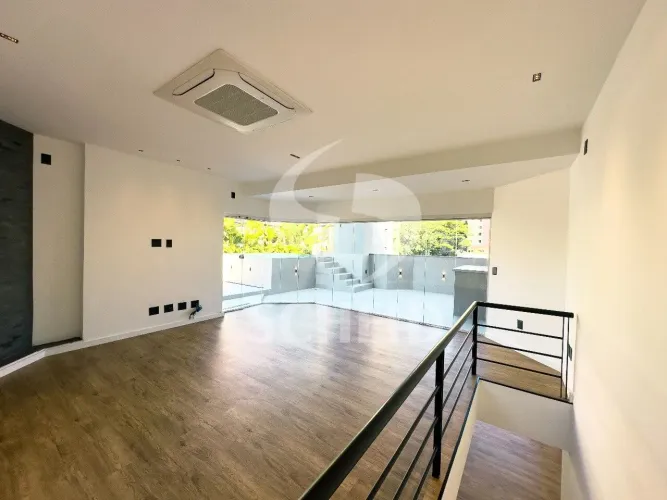 VENDE-SE DUPLEX - COND PORTO SEGURO - BAIRRO MORUMBI - SEMI MOBILIADO - 3 DORMITÓRIOS - 3 