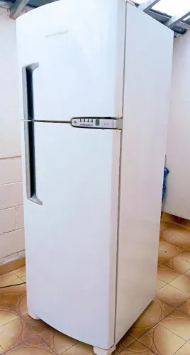 Geladeira Frost Free 400 L