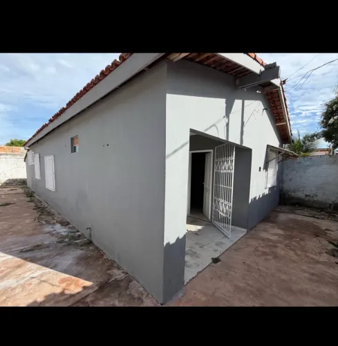 Casa de 3 quartos e 2 banheiros em Paragominas