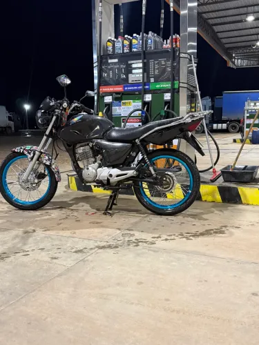 Moto 150 carburada ano 2006 e 2007 no ponto de transferir 
