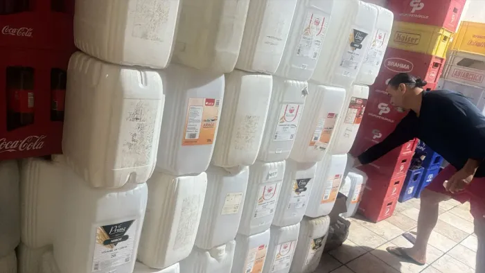 Galão de 20 litros ,tenho 40 unidades disponíveis