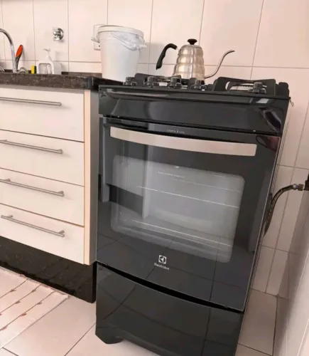 Fogao electrolux semi-novo Entrego 
