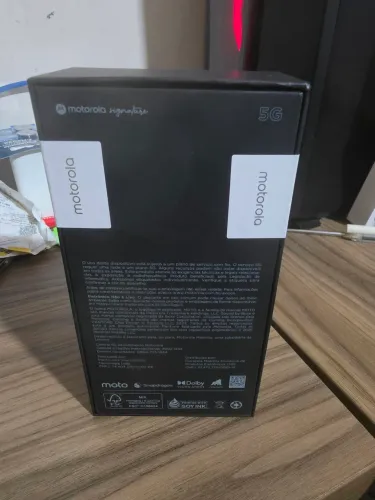 Motorola signature. Melhor câmera do Brasil. Troco iPhone 17pro max
