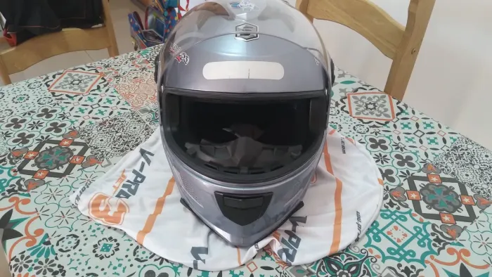 Capacete para utilizar na moto