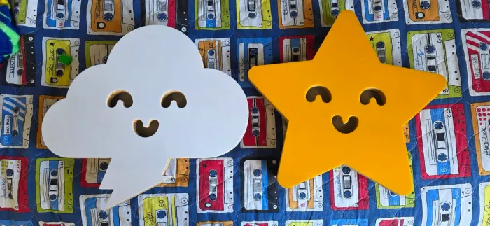 Estrela e Nuvem em madeira com luzes decorativas para quarto de bebê ou crianças