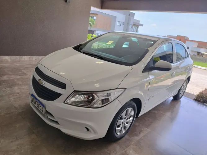 Chevrolet Onix JOY Hatch 1.0 8V Flex Mec. 4P 2018