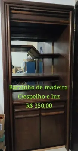 Barzinho de madeira (Desapego)