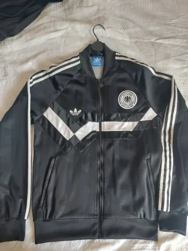 Jaqueta Adidas