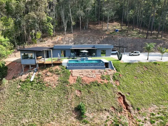 Chácara à venda em Guararema - Bairro Itaoca