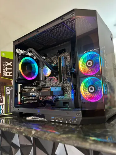 PC GAMER INTEL I7 10700 - RX 6600 8gb