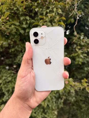 iPhone 12 128GB - Branco Defeito