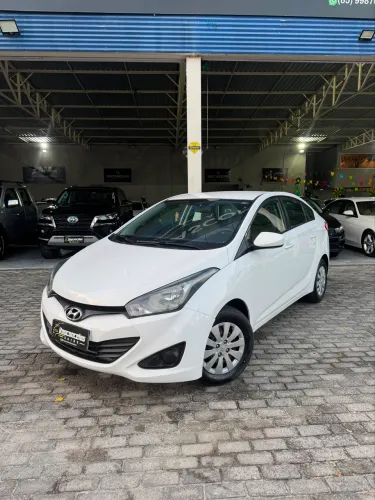 Hyundai HB20S C.style/c.plus1.6 Flex 16V Aut. 4P 2014
