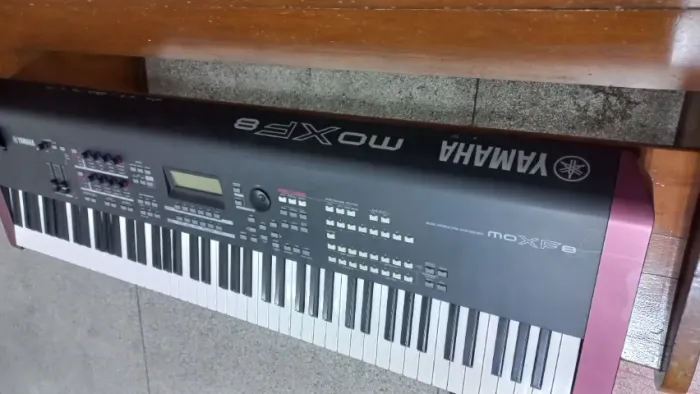YAMAHA MOXF8 PERFEITO ESTADO