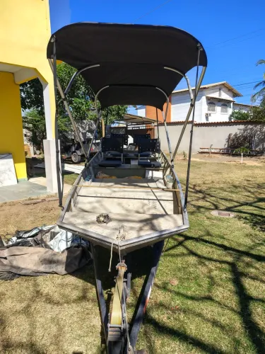 Vendo barco de alumínio seme chata muito Nova