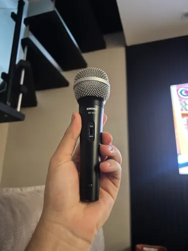 Microfone dinâmico Shure Sv100
