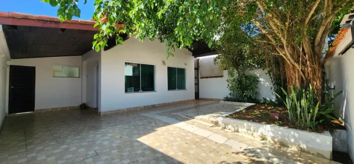 Casa à venda em Peruíbe/SP