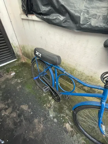 2 bikes/bicicletas