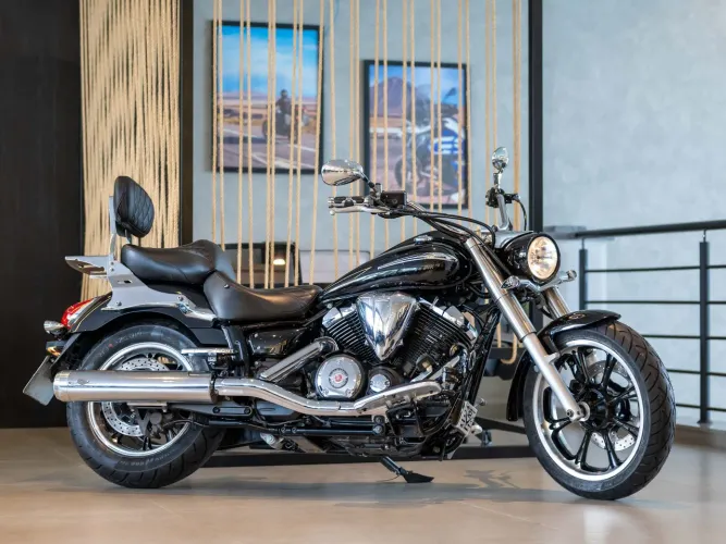 YAMAHA XVS 950 MIDNIGHT STAR 2012