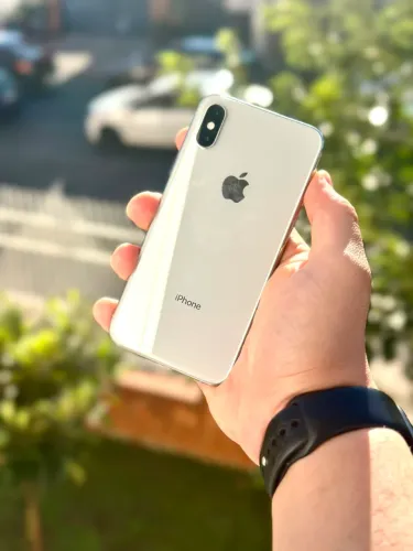 iPhone XS