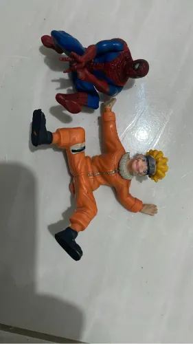 Homem aranha e naruto