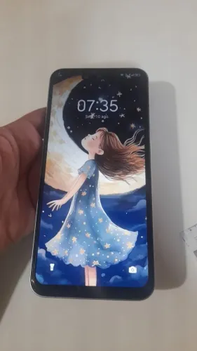 Vendo celular tecno spark Go 1