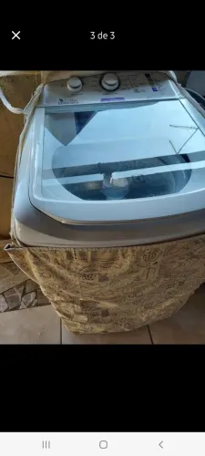 MAQUINA DE LAVAR 5 MESES DE USO
